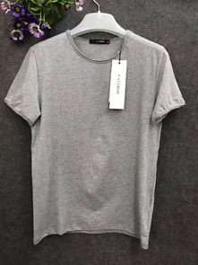 图 我库房新货源多,库存上万,春夏秋冬 男女老少服装样样尽有 武汉服装 鞋帽 箱包