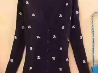 秋冬季精品服装货源全解析 棉服、羽绒服、鞋帽箱包一站式采购指南